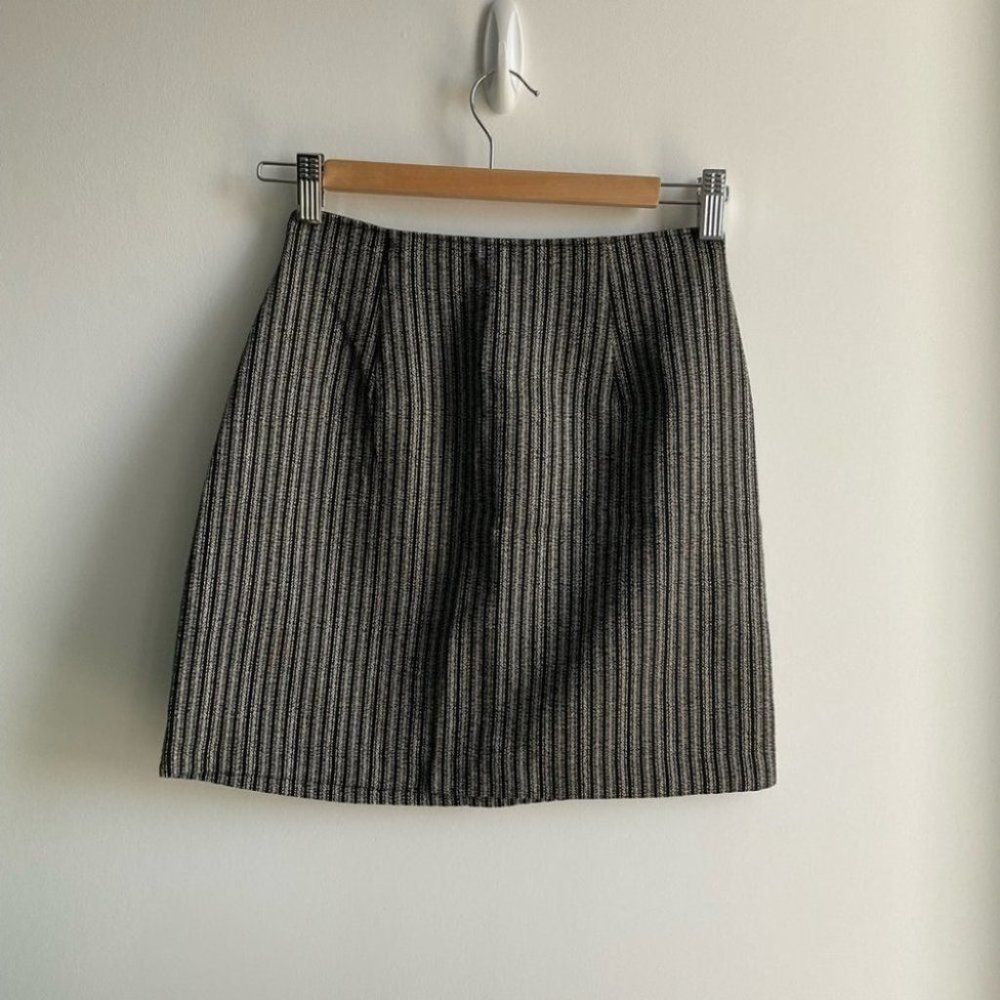Y2k Le  Chateau Mini Skirt